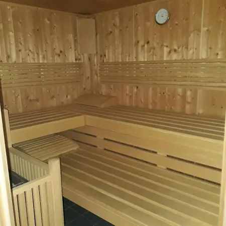 Traumblick Und Komfort - Lichtdurchflutete 85 Qm Nahe Südstrand Inklusive Schwimmbad Und Sauna Im Ahoi Sellin * Goehren (Ruegen)