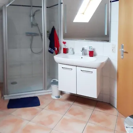 Traumblick Und Komfort - Lichtdurchflutete 85 Qm Nahe Südstrand Inklusive Schwimmbad Und Sauna Im Ahoi Sellin Goehren (Ruegen)