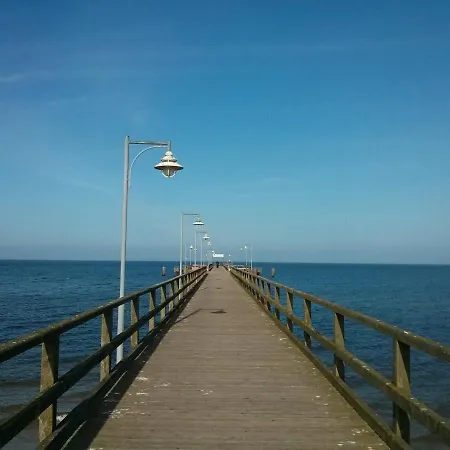 Traumblick Und Komfort - Lichtdurchflutete 85 Qm Nahe Südstrand Inklusive Schwimmbad Und Sauna Im Ahoi Sellin Apartamento *