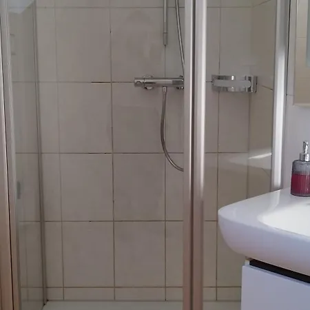 Traumblick Und Komfort - Lichtdurchflutete 85 Qm Nahe Südstrand Inklusive Schwimmbad Und Sauna Im Ahoi Sellin Goehren (Ruegen)