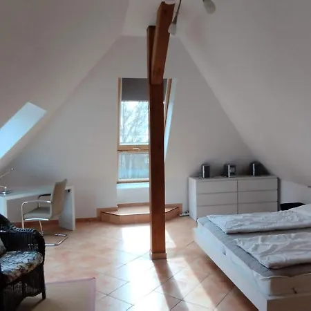 Traumblick Sellin: Spacious Beachside With Pool And Sauna Apartment Goehren (Ruegen)
